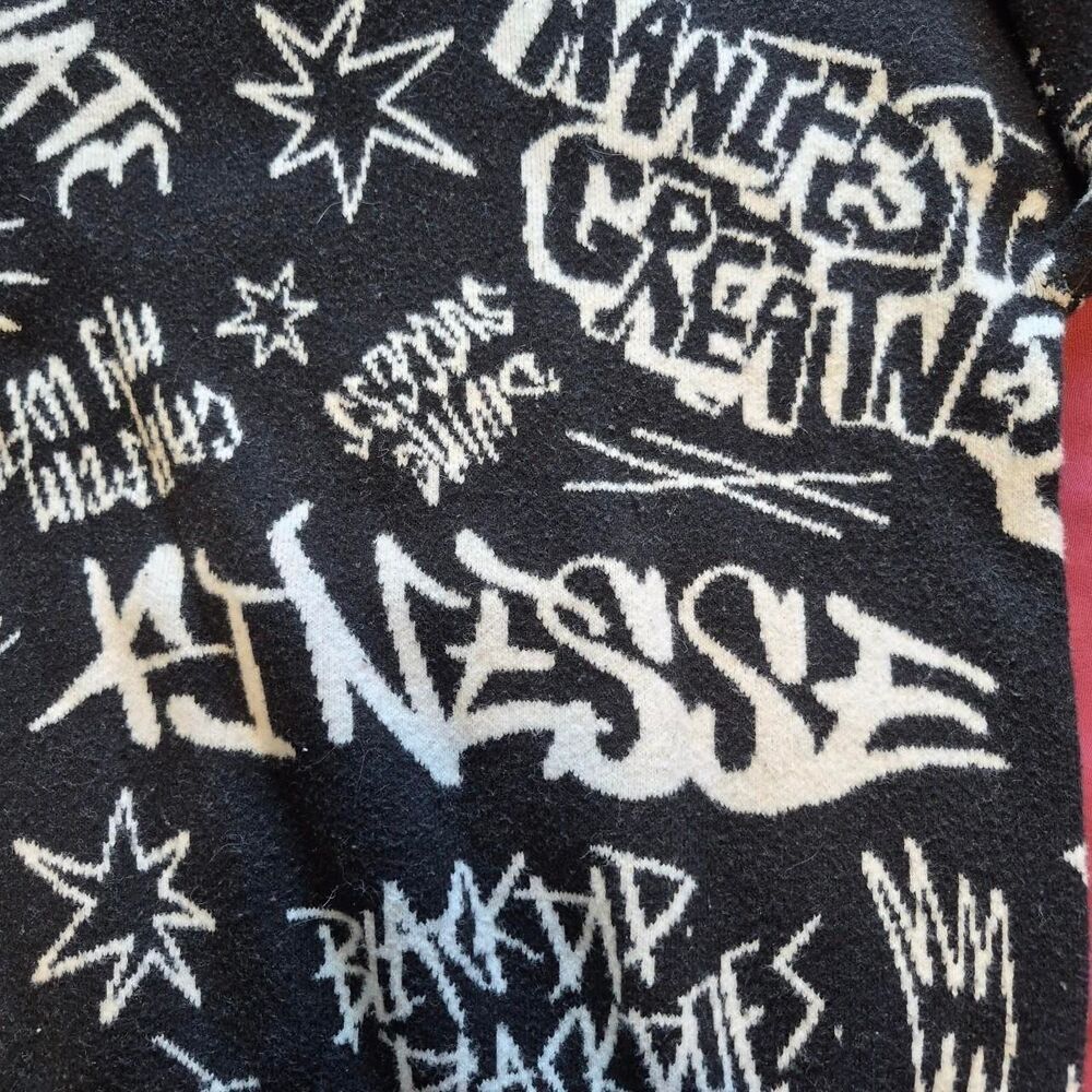 Target Men's Black and White Graffiti Print Sweatshirt